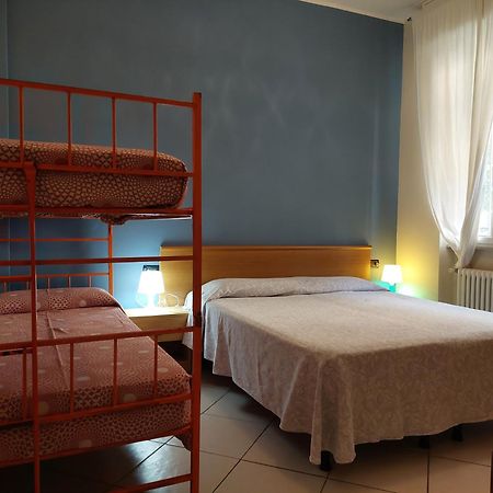 50 Metri Dal Mare - Free Parking E A/C Apartment ปิเอตราลิกูเร ภายนอก รูปภาพ