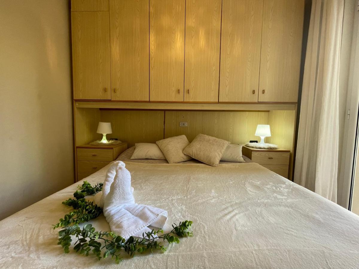 50 Metri Dal Mare - Free Parking E A/C Apartment ปิเอตราลิกูเร ภายนอก รูปภาพ