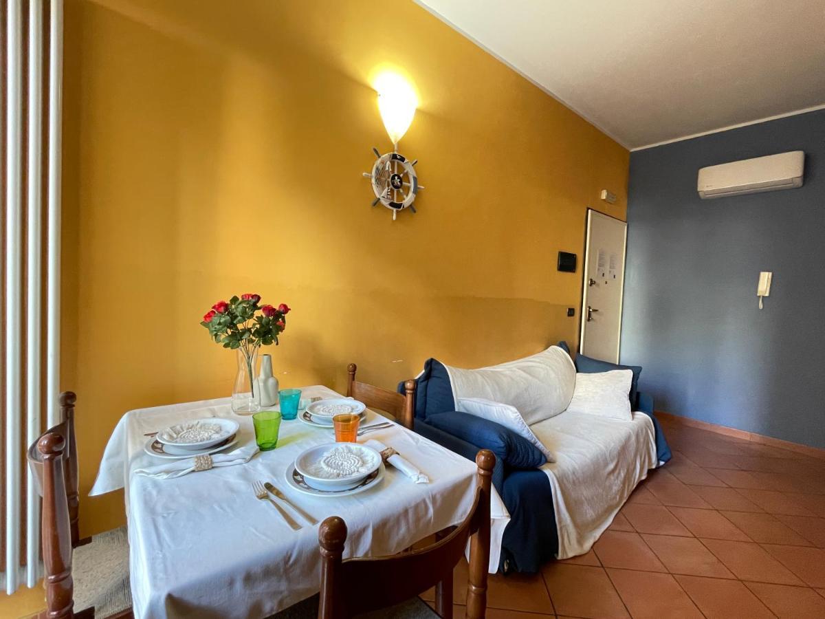 50 Metri Dal Mare - Free Parking E A/C Apartment ปิเอตราลิกูเร ภายนอก รูปภาพ